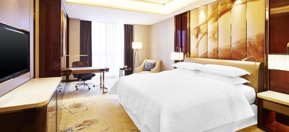 Sheraton Grand Zhengzhou Hotel Zewnętrze zdjęcie