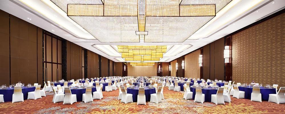 Sheraton Grand Zhengzhou Hotel Zewnętrze zdjęcie