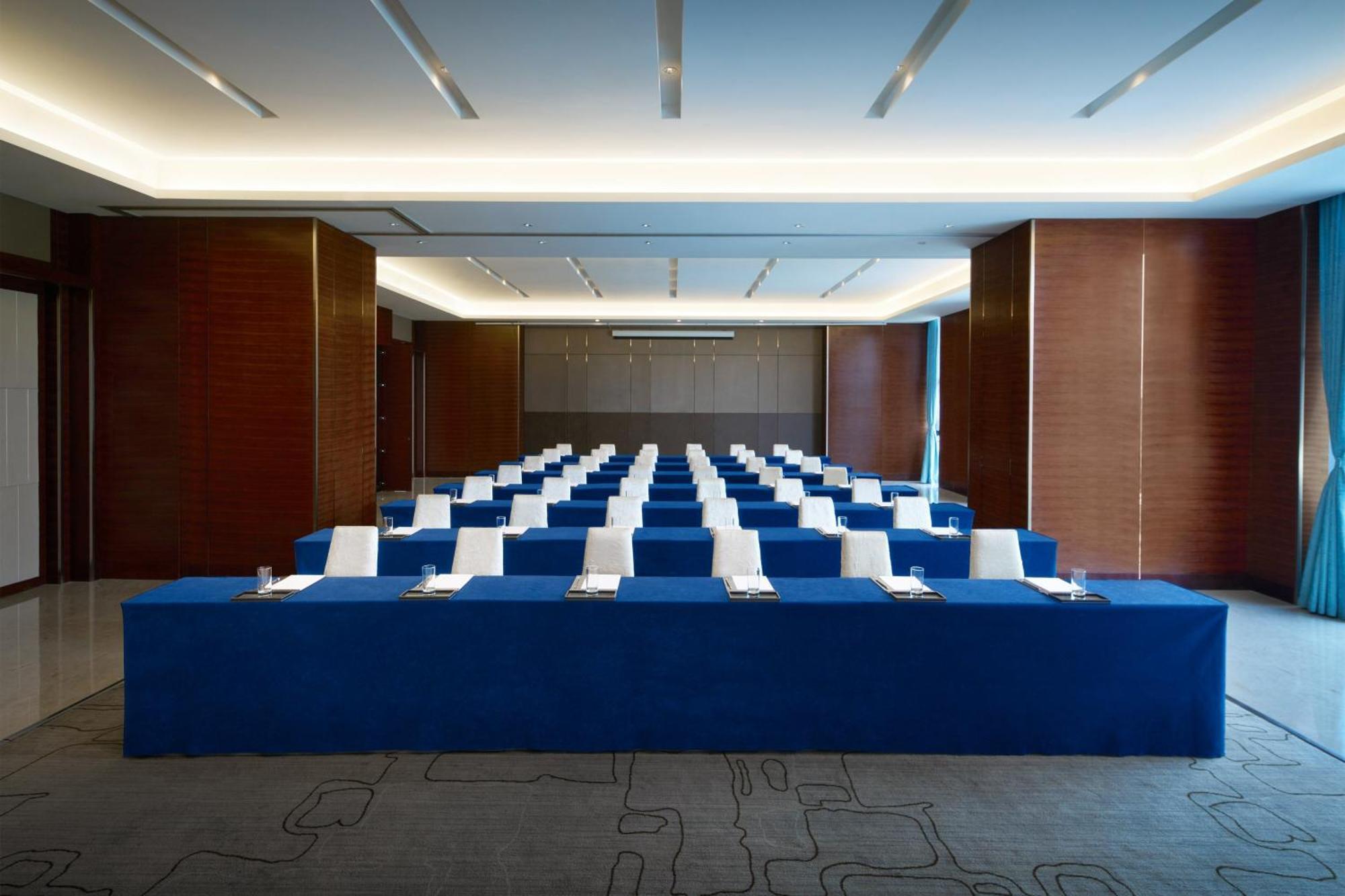 Sheraton Grand Zhengzhou Hotel Zewnętrze zdjęcie