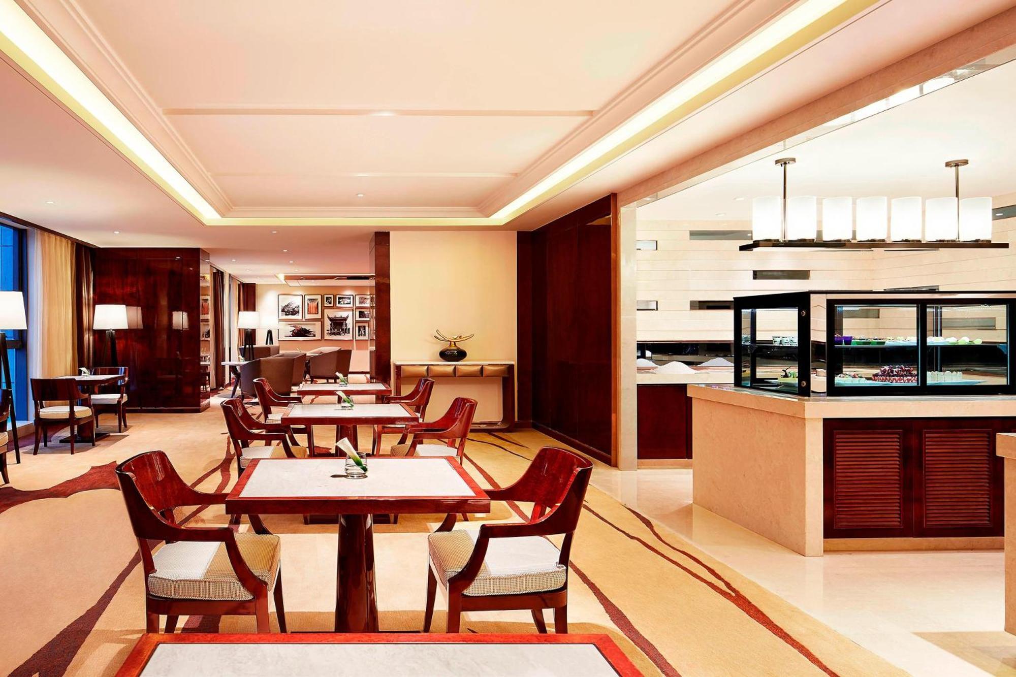Sheraton Grand Zhengzhou Hotel Zewnętrze zdjęcie
